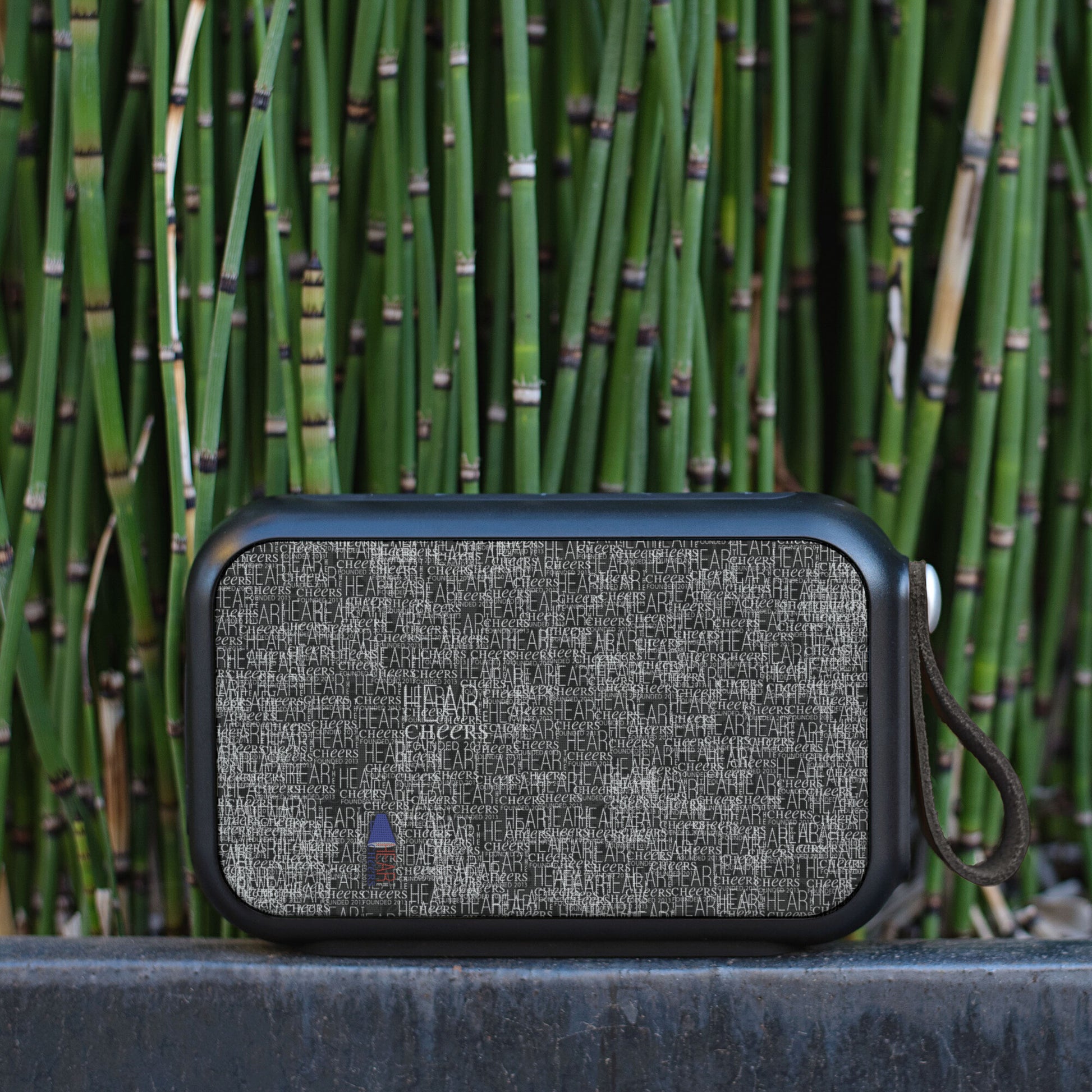 HTC-White Bluetooth Speaker