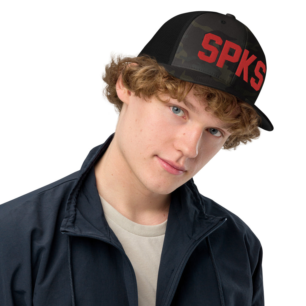 Spikes SPKS-Closed-back trucker cap
