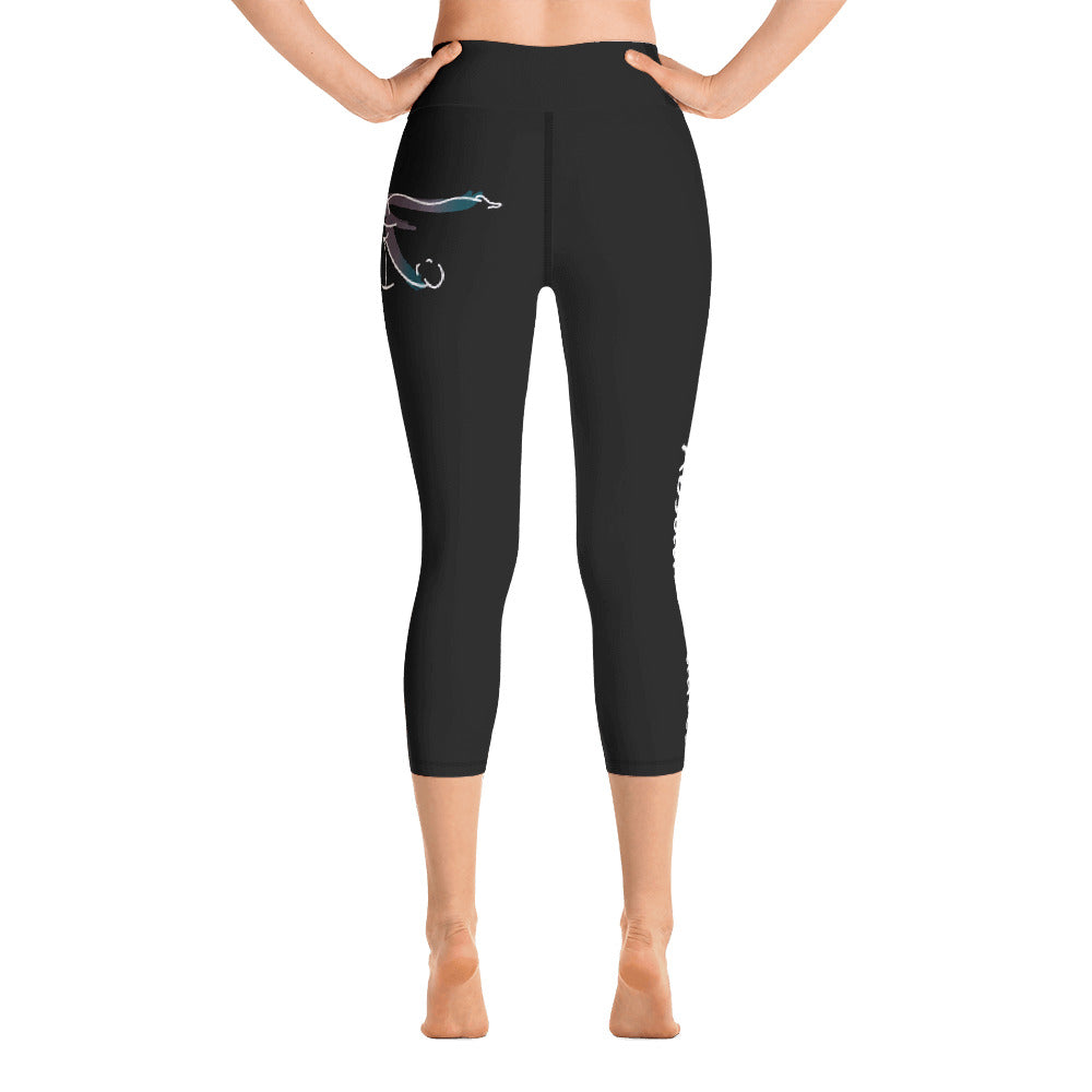 Absolute Pilates-Capri Leggings Hip1