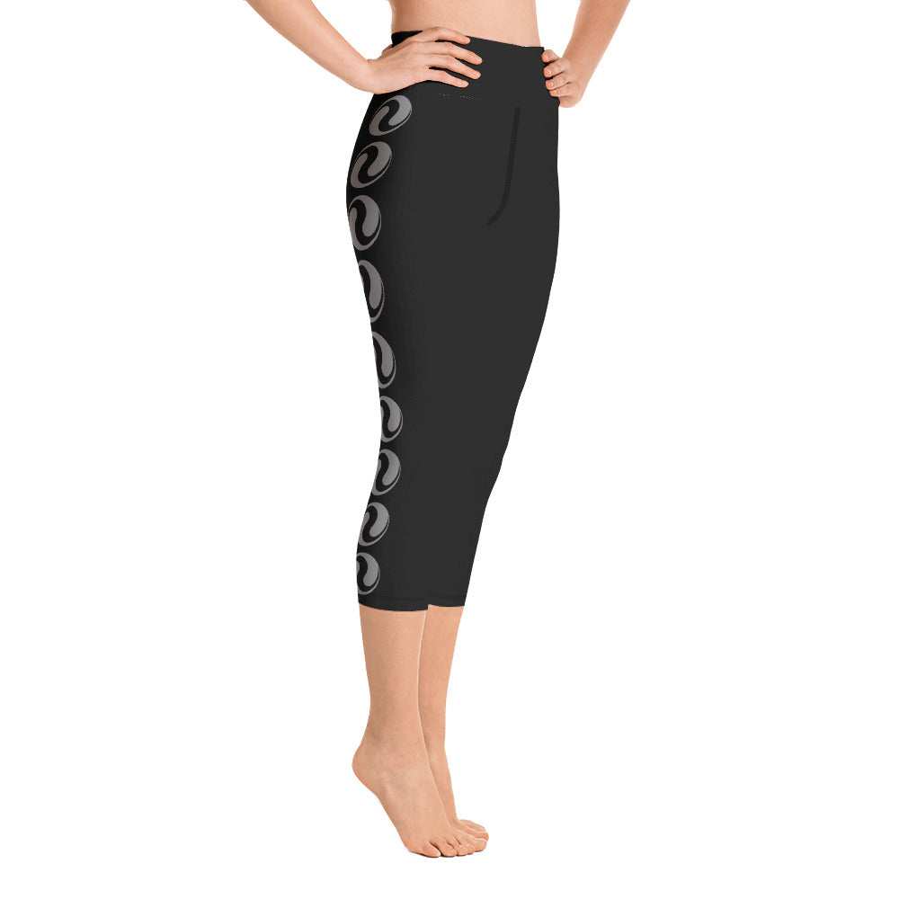 Fuse45-Black Capri Leggings
