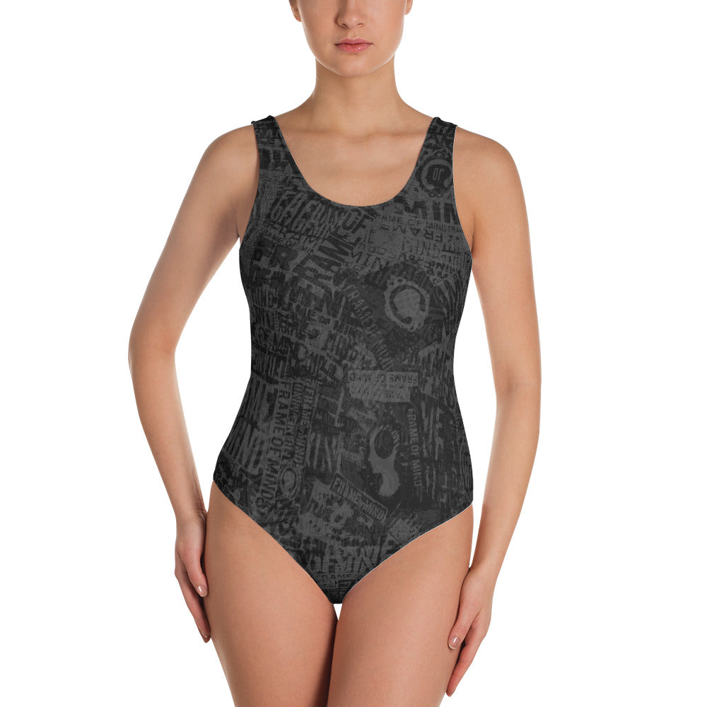 FoM 1p_swimsuit DG