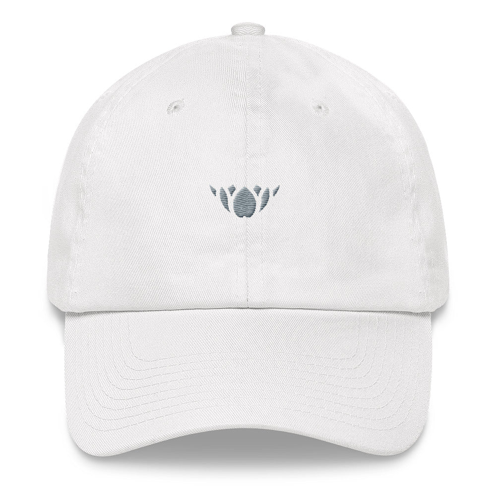 Silver Lotus-Club hat